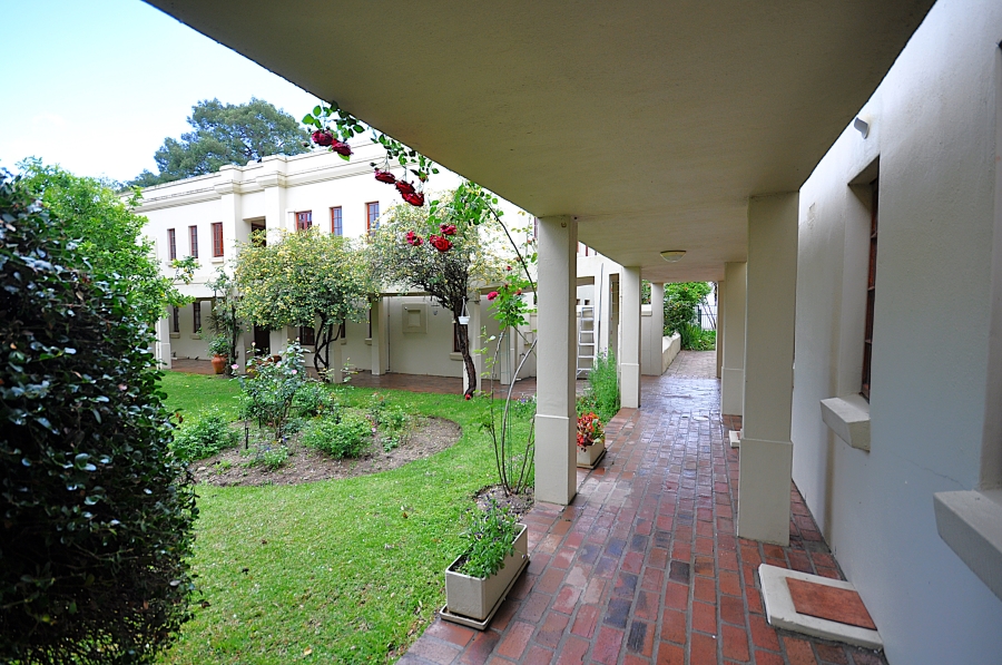 2 Bedroom Property for Sale in Stellenbosch Central Western Cape
